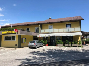 Fremdenzimmer& Appartementhaus Blassnig