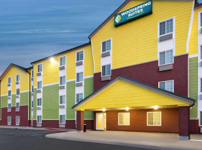 WoodSpring Suites Tyler Rose Garden