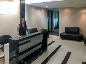 Twin Plaza Hotel