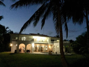 Baoba Breeze Bed & Breakfast