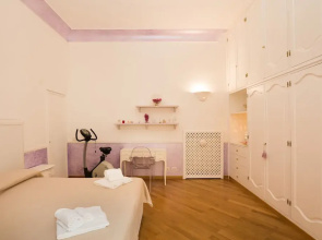Ilary House