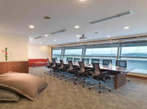 Sama-Sama Express KLIA Terminal 1 - Airside Transit Hotel