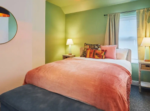 Host Stay Hideaway