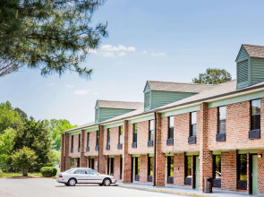 Days Inn by Wyndham Tappahannock