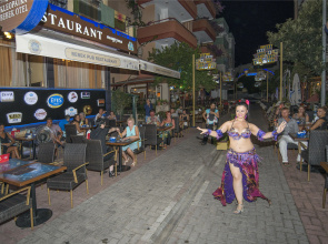 Kleopatra Bebek Hotel