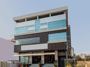 OYO 9944 Hotel Malwa INN