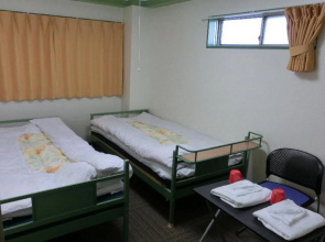 Shochikubai Hostel No.2 - Men Only