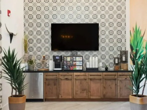 CozySuites at Chandler