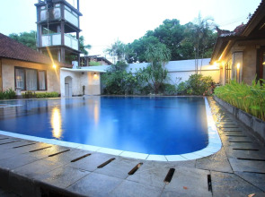 Taman Sari Cottages 2