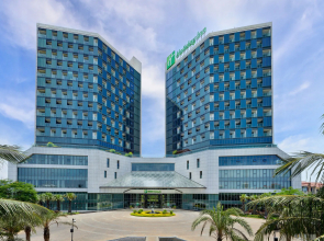 Holiday Inn Haikou West Coast by IHG