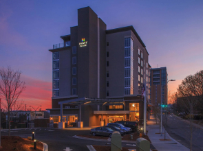 DoubleTree by Hilton Asheville Downtown