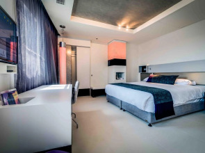 Royal Beach Tel Aviv Hotel