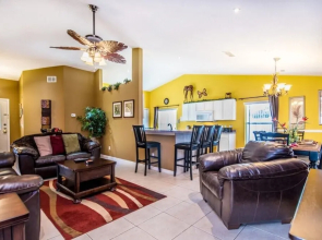 Luxury 4 Bed Villa With Private Pool & Spa 4 Bedroom Home