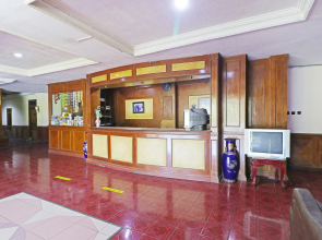 OYO 90382 Hotel Sarah Sukabumi