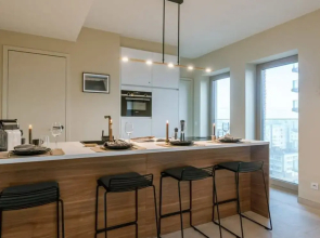 Stunning Apartment With Terrace and Parking