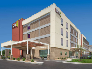 Home2 Suites by Hilton Bowling Green Hotel