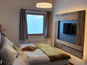 Apartment in Kaltenbach Near Ski Lift