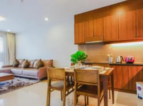 Sunshine Hotel & Serviced Apartment