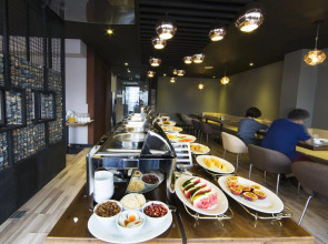 Nicecy Hotel – Nguyen Trai Street