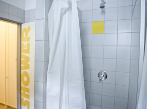 LOL Boutique Hostel City Center
