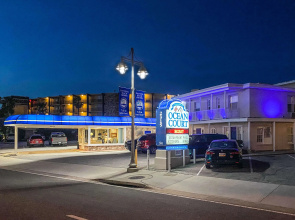 Ocean Court Beachfront Hotel