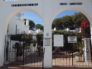 Casa UrbanizaciÃ³n Los Pinos 11