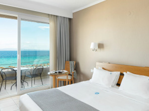 Antigoni Seaside Resort