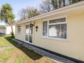 3 Rosecraddoc Lodge