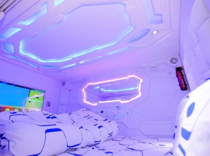 Audrey Capsule Hostel