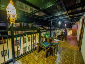 Zhangjiajie April Day Hostel