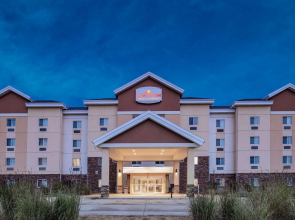Hawthorn Extended Stay by Wyndham Dickinson