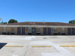The Shades Motel