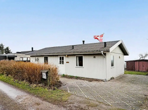 Lively Holiday Home in Jutland Near Sea
