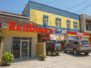 RedDoorz near Kampus UIN Lampung