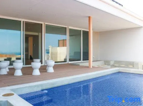 Seto Clas Tsuda The Beach Resort C