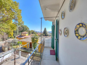 Nido Belvedere AC and Lake View