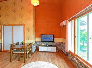 Hapcheon Lake Red Clay Pension