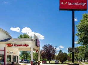 Econo Lodge Grand Forks
