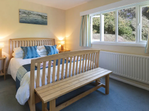 Estuary House