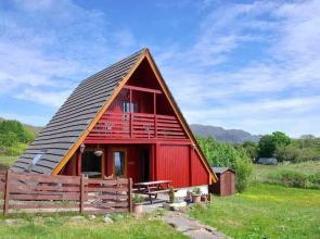 Steading Holidays - Comraich