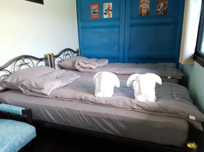 Smile Box Coffee & Resort