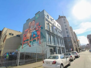 Funky Inner-City Apartment