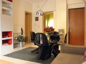 Cozy and Modern Apartment Centrally Located