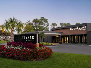 Courtyard by Marriott Atlanta Northlake