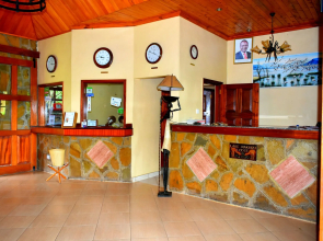 Lake Nakuru Lodge