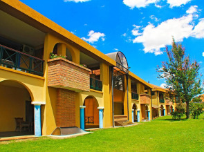 Los Parrales Resort Hotel
