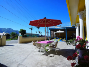 Ruili Meng Zongzhu Homestay