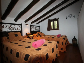 1079 Villa la Alberca