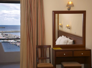 Elysee Hotel