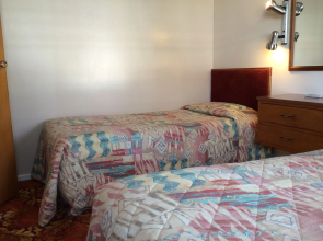 AAA Marlin Motel